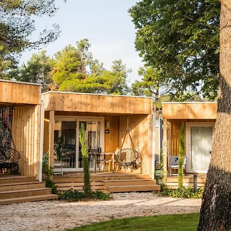 Prázdninový areál Falkensteiner Premium Mobile Homes And Zadar