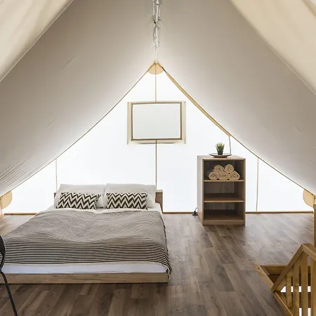 Prázdninový areál Falkensteiner Premium Mobile Homes And 5*