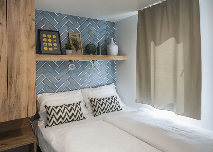 Falkensteiner Premium Mobile Homes And פארק נופש