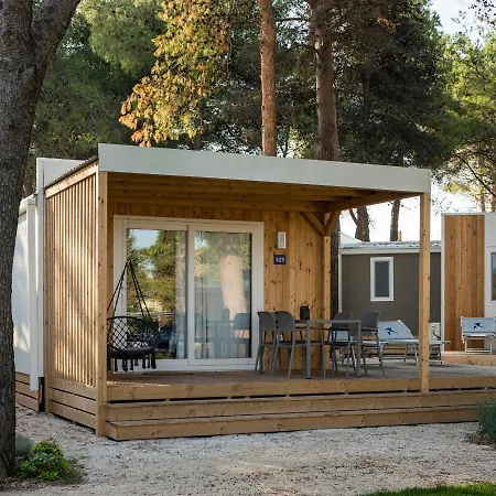 Aldeamento Turístico Falkensteiner Premium Mobile Homes And Zadar