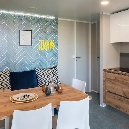 Falkensteiner Premium Mobile Homes And Zadar