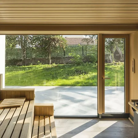 Falkensteiner Premium Mobile Homes And ザダル