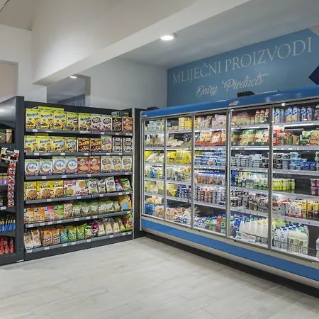 ホリデーパーク Falkensteiner Premium Mobile Homes And