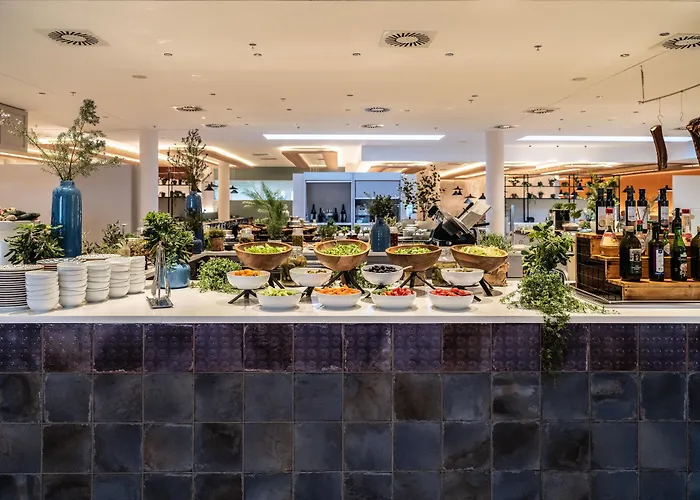 Falkensteiner Premium Mobile Homes And 5* Zadar